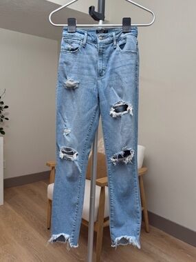 Women’s | Abercrombie & Fitch Simone High Rise Ankle Jeans, Light Wash | 25/0R